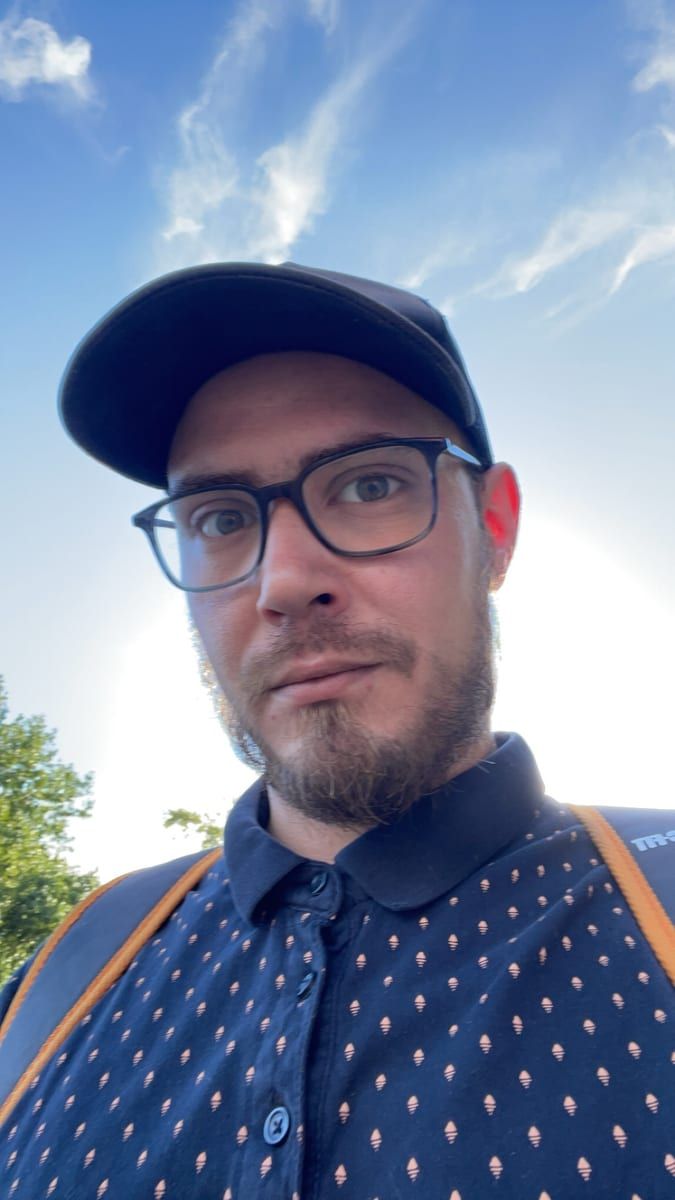 Profil de Jhon, 30 ans, Jeune gay à Blankenburg (Berne)