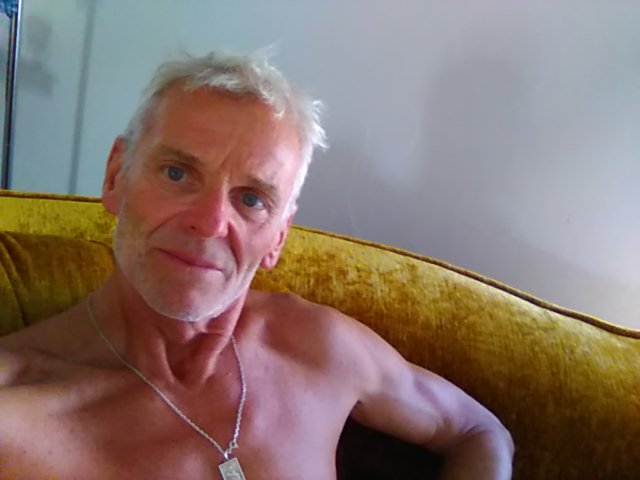 Profil de Byllel, 42 ans, Jeune gay à Gerolfingen (Berne)
