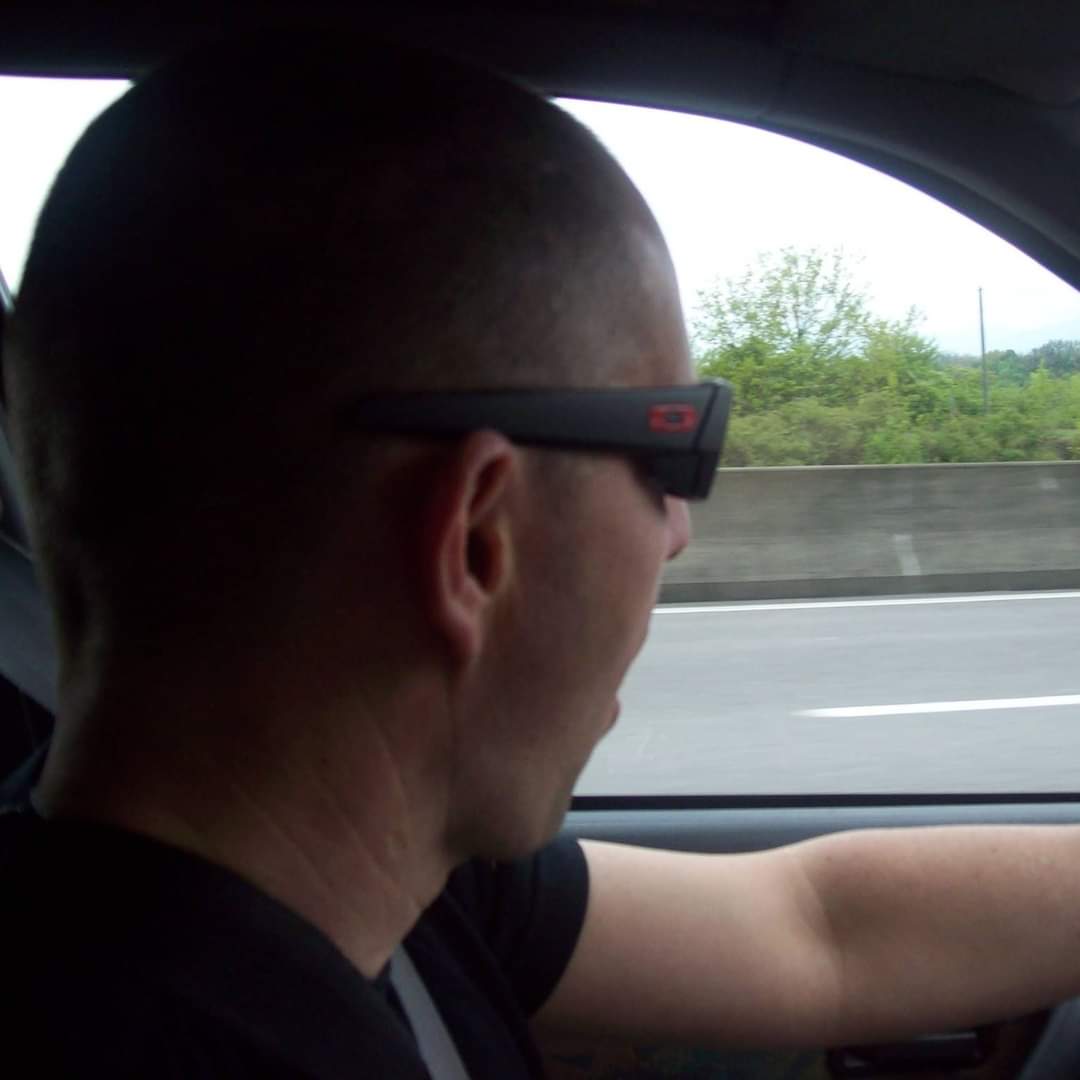 Profil de Houari, 45 ans, Jeune gay à Walzenhausen (Appenzell Rhodes-Extérieures)