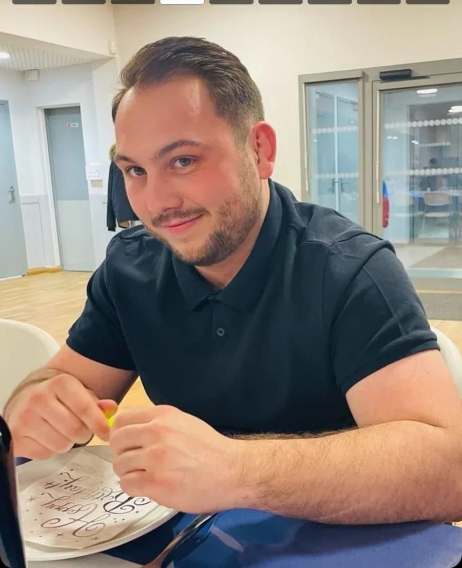Profil de Lissandro, 35 ans, Jeune gay à Wavre (Neuchâtel)