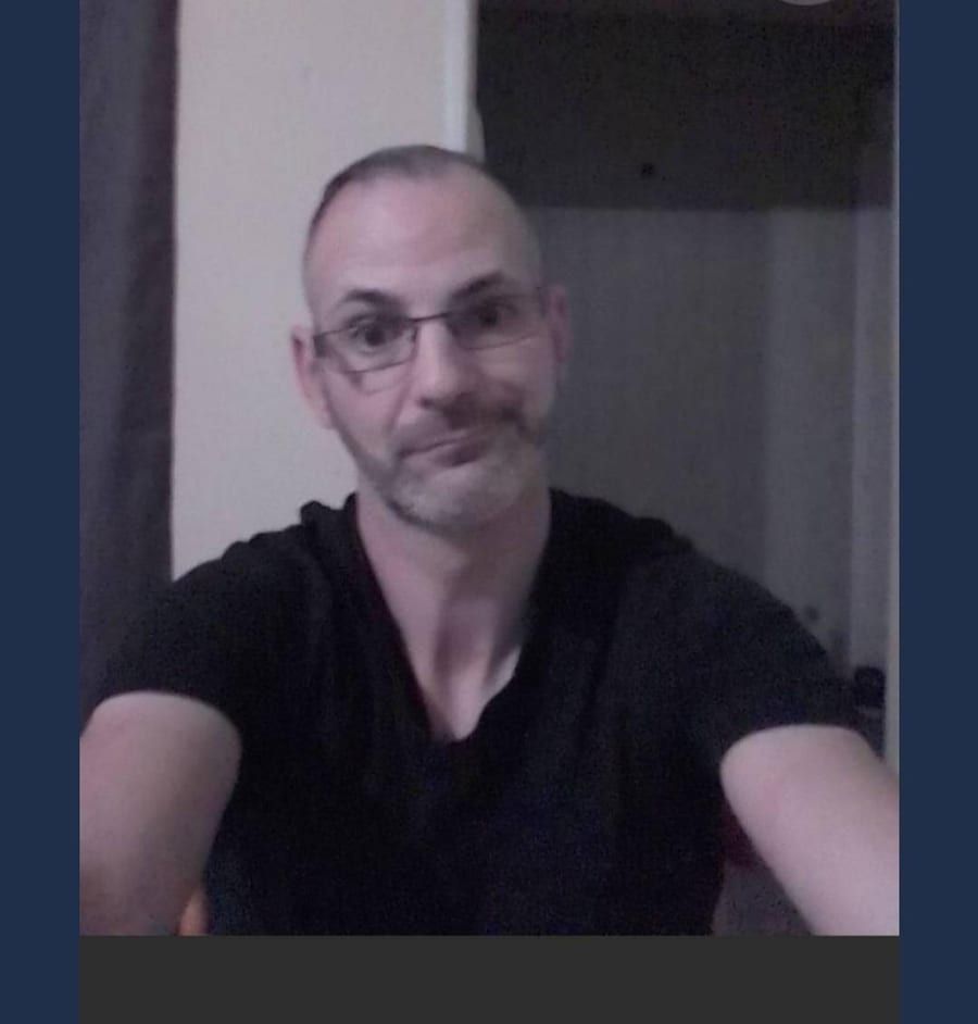 Profil de Ayyub, 23 ans, Jeune gay à Comano (Tessin)