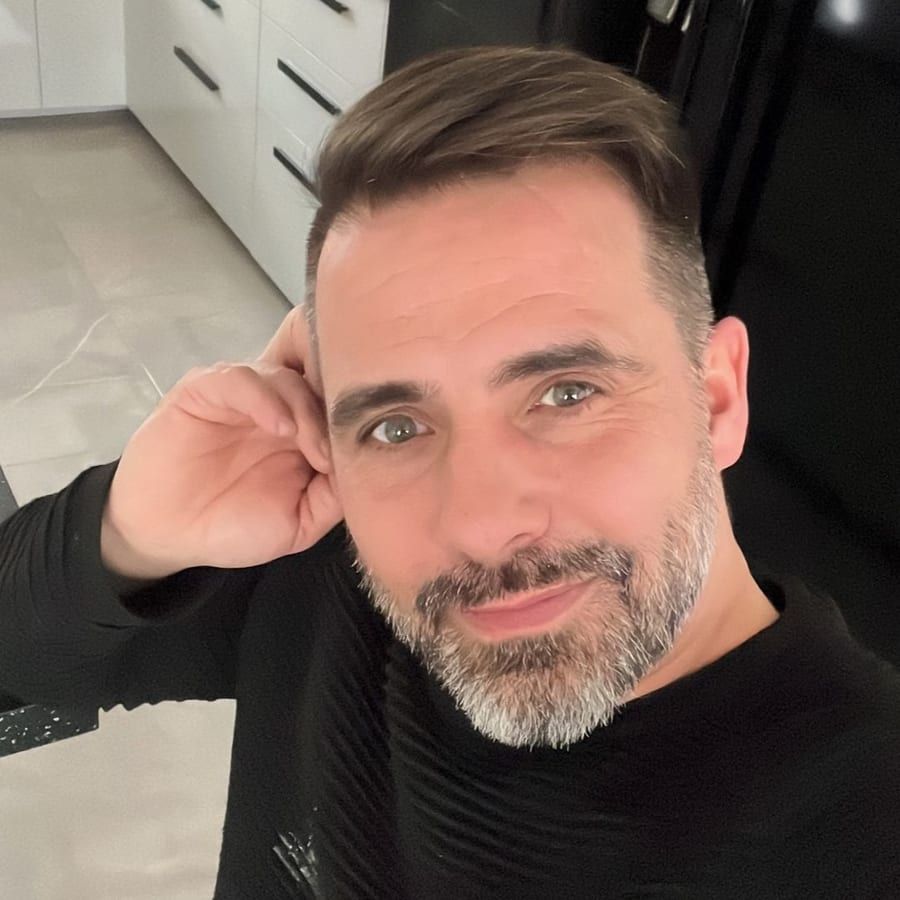 Profil de Massyle, 34 ans, Jeune gay à Comano (Tessin)