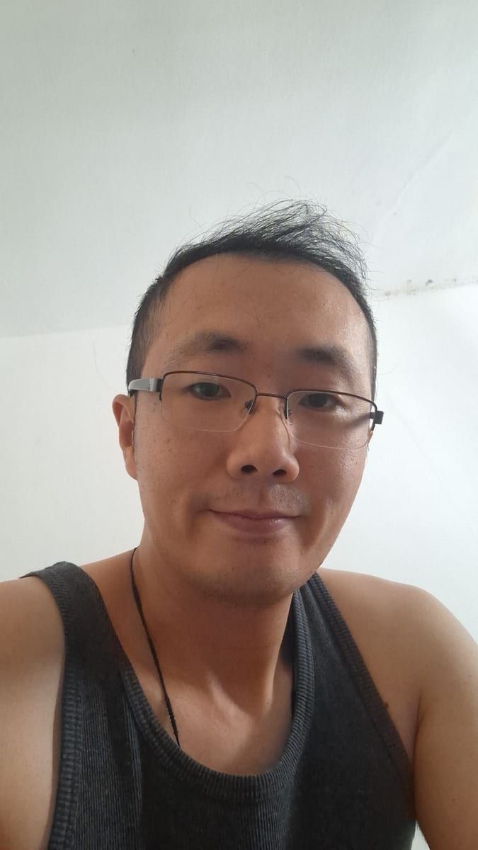 Profil de Azer, 28 ans, Jeune gay à Schwende (Appenzell Rhodes-Intérieures)