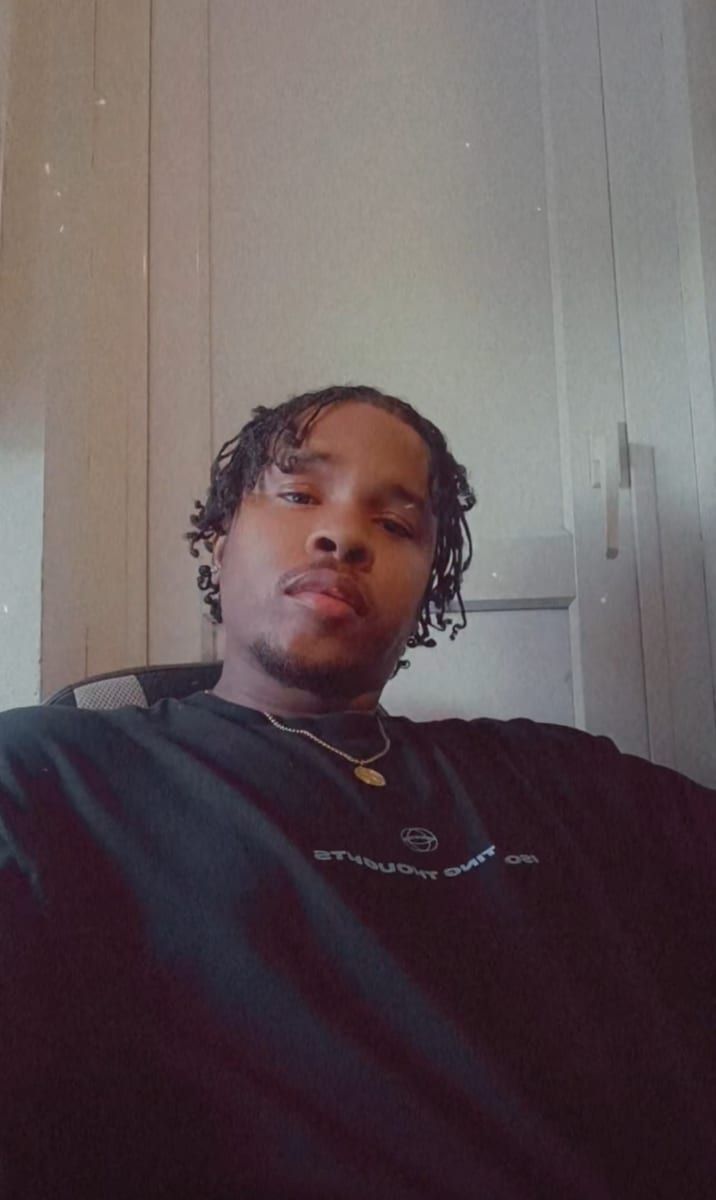 Profil de Kadri, 25 ans, Jeune gay à Corcelles BE (Berne)