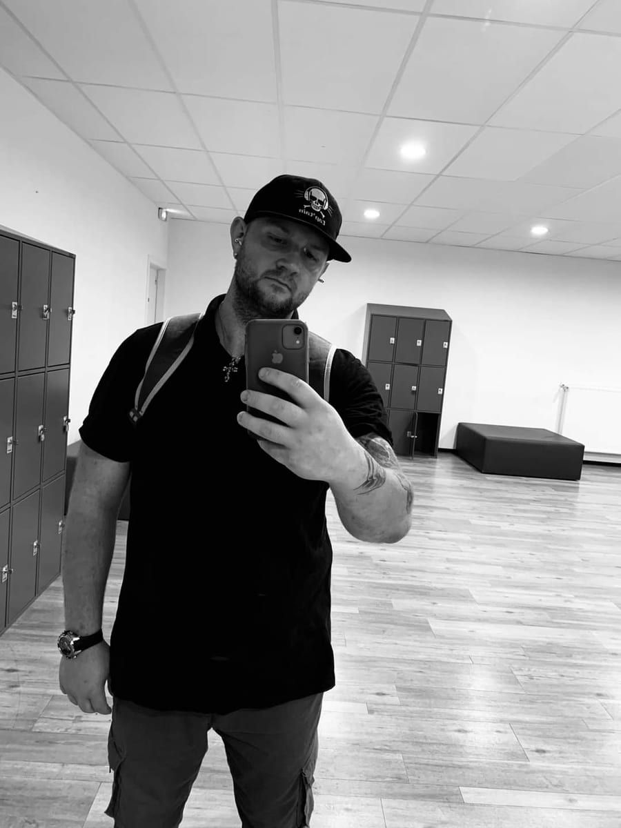Profil de Malwenn, 39 ans, Jeune gay à Mülligen (Argovie)