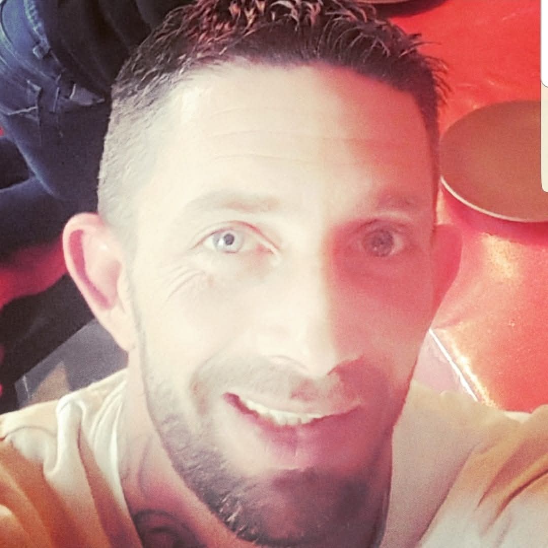 Profil de Abdelaali, 35 ans, Jeune gay à Gerolfingen (Berne)