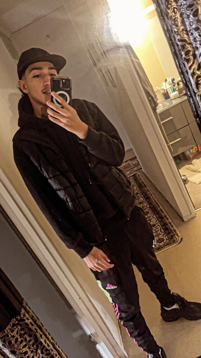 Profil de Elzear, 44 ans, Jeune gay à Wallenbuch (Fribourg)