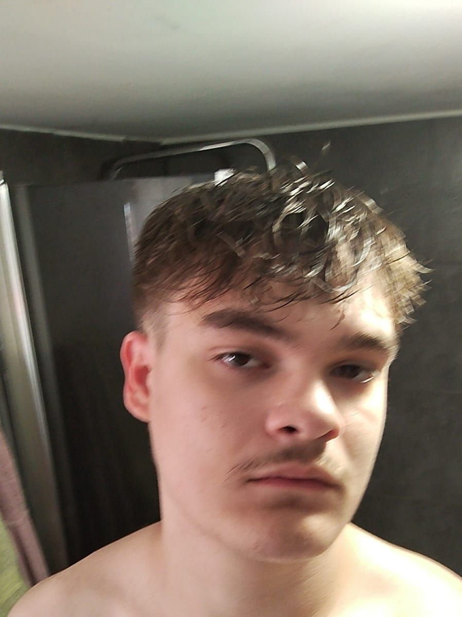 Profil de Houdeyfa, 39 ans, Jeune gay à Yverdon-les-Bains (Vaud)
