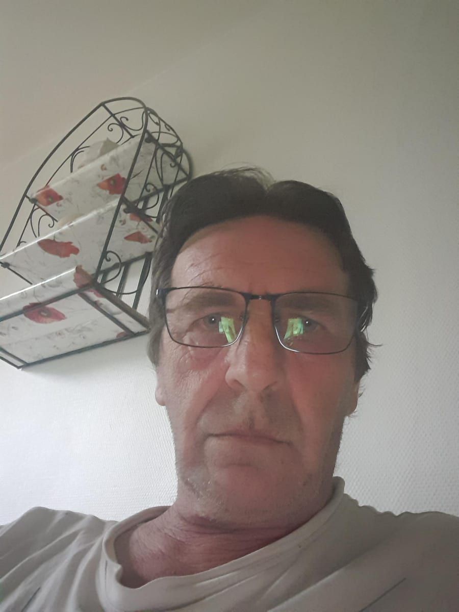 Profil de Anatol, 23 ans, Jeune gay à Wassen UR (Uri)