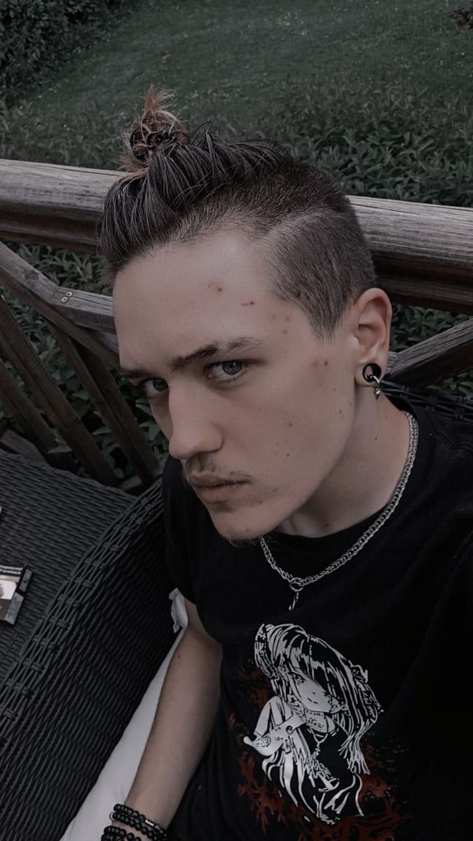 Profil de Saddam, 25 ans, Jeune gay à Massongex (Valais)