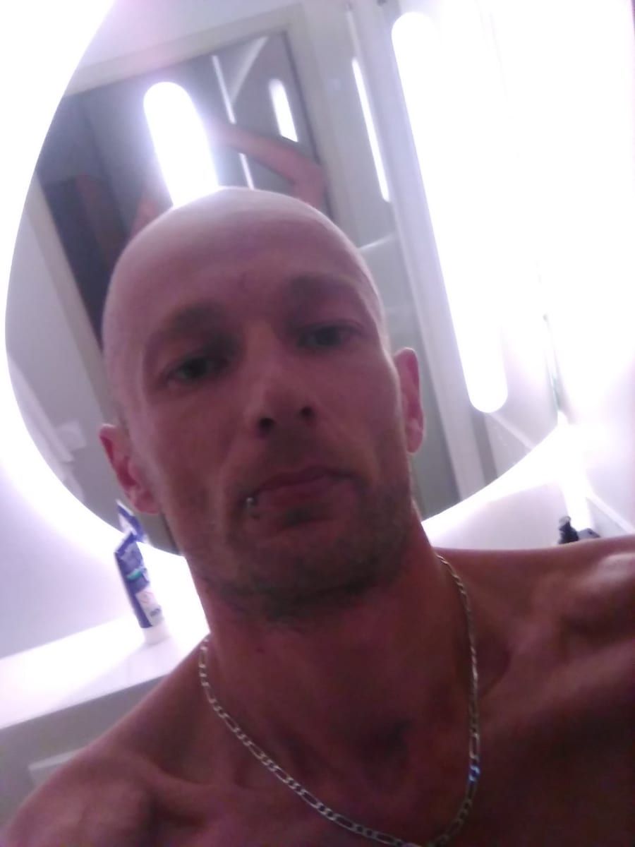 Profil de Nathaniel, 40 ans, Jeune gay à Zillis (Grisons)