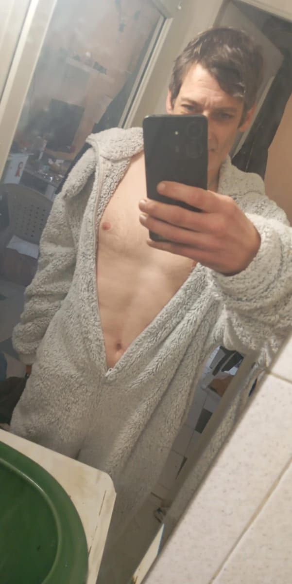 Profil de Haron, 32 ans, Jeune gay à Zillis (Grisons)