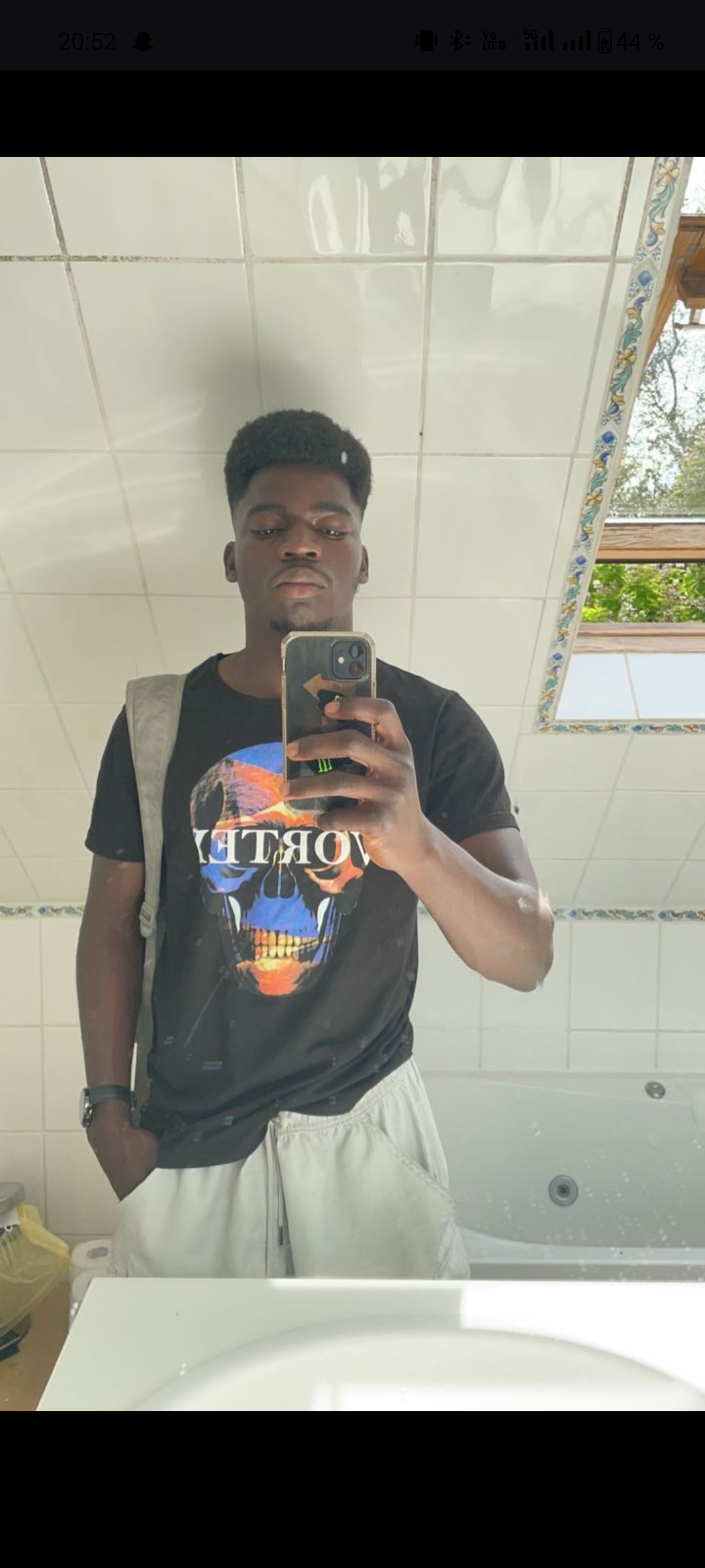 Profil de Sven, 23 ans, Jeune gay à Yens (Vaud)