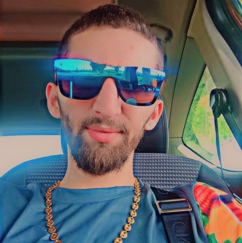 Profil de Fousseni, 40 ans, Jeune gay à Ferden (Valais)