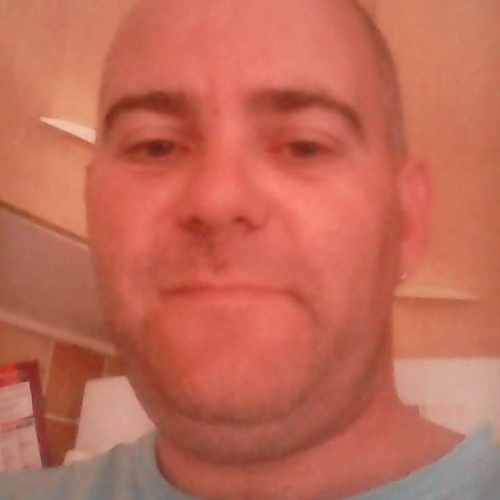 Hendric - Jeune gay à Wilchingen Profil de Hendric, 35 ans, Jeune gay à Wilchingen (Schaffhouse)