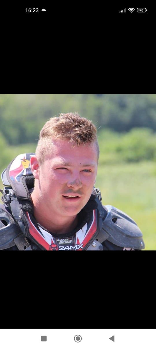 Profil de Ryhan, 37 ans, Jeune gay à Wolfhalden (Appenzell Rhodes-Extérieures)