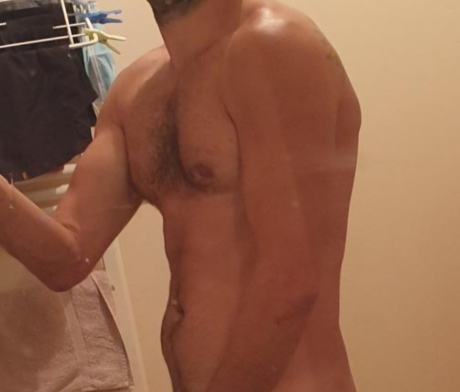 Percy - Jeune gay à Zwischenflüh Profil de Percy, 29 ans, Jeune gay à Zwischenflüh (Berne)