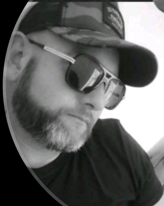Profil de Gradi, 44 ans, Jeune gay à Bibern SO (Soleure)