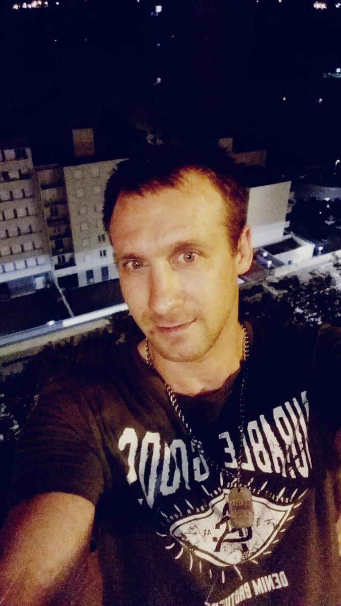 Archimede - Jeune gay à Zullwil Profil de Archimede, 37 ans, Jeune gay à Zullwil (Soleure)