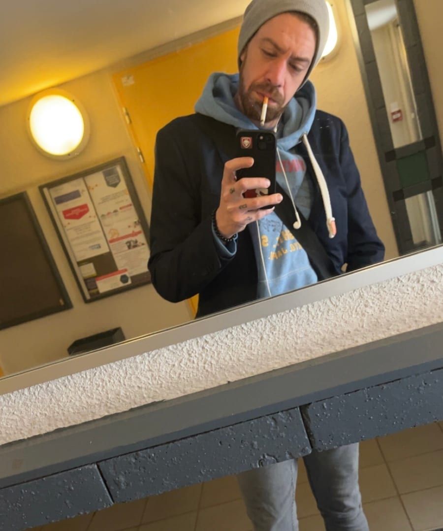 Clemencin - Jeune gay à Wolfenschiessen Profil de Clemencin, 30 ans, Jeune gay à Wolfenschiessen (Nidwald)