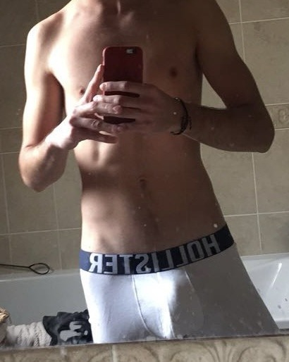 Profil de Almir, 29 ans, Jeune gay à Douanne (Berne)