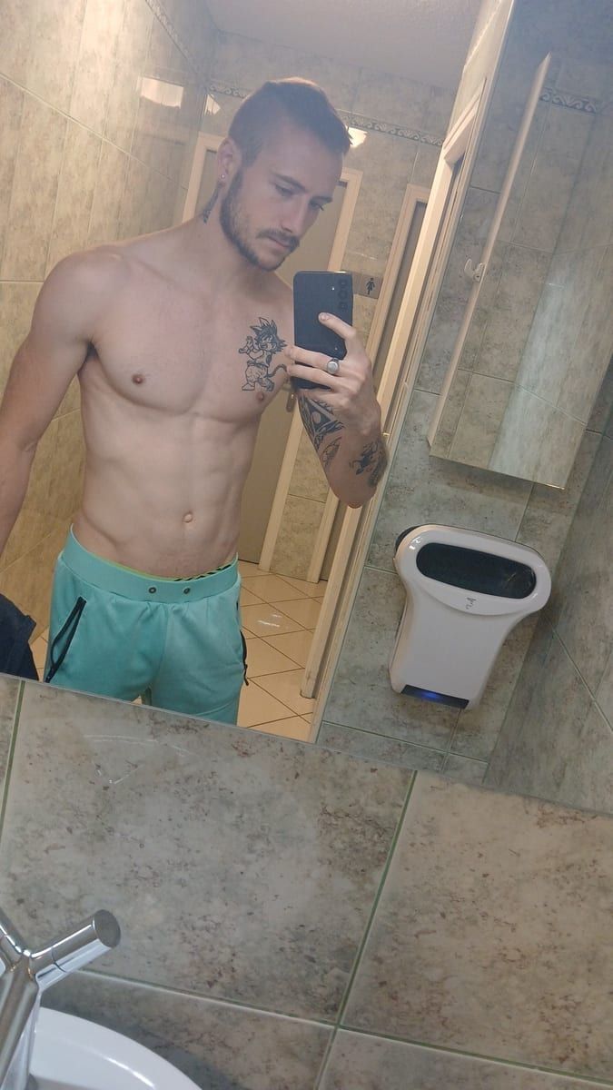 Profil de Nuno-miguel, 28 ans, Jeune gay à Uttwil (Thurgovie)
