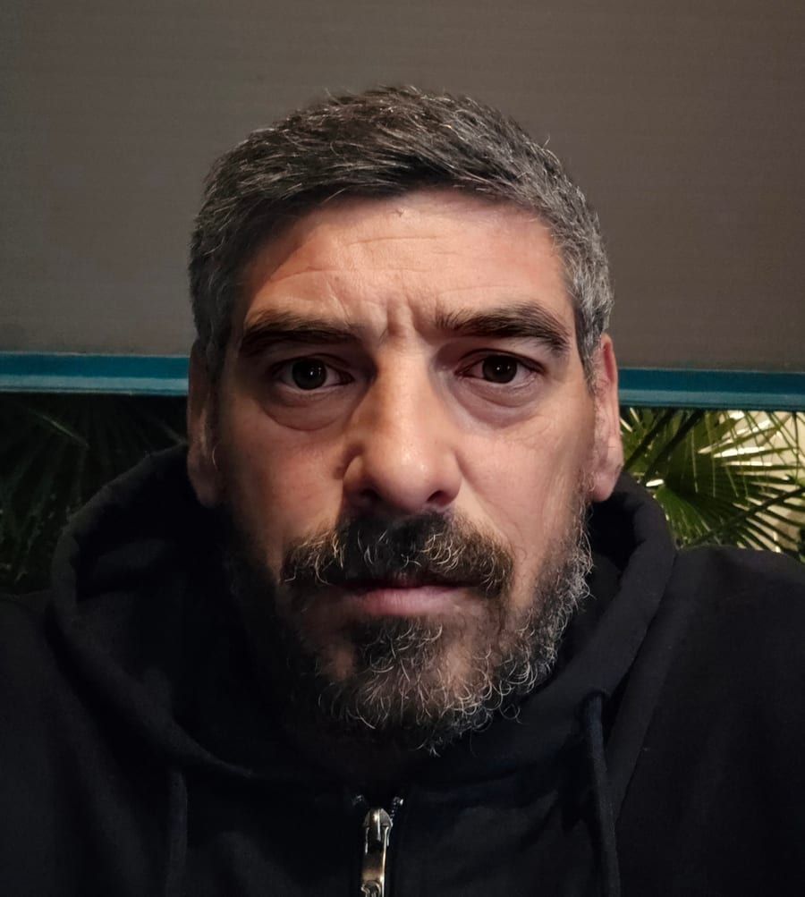 Profil de Mohamed-rayane, 44 ans, Jeune gay à St. Niklausen OW (Obwald)